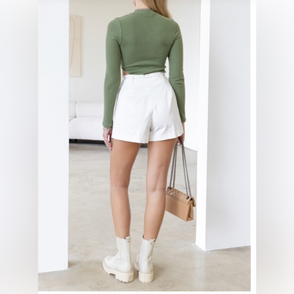 NWT Le Lis Cute Olive Ribbed Mock Neck cut out long sleeve stretchy bodysuit Y2K - Picture 5 of 10